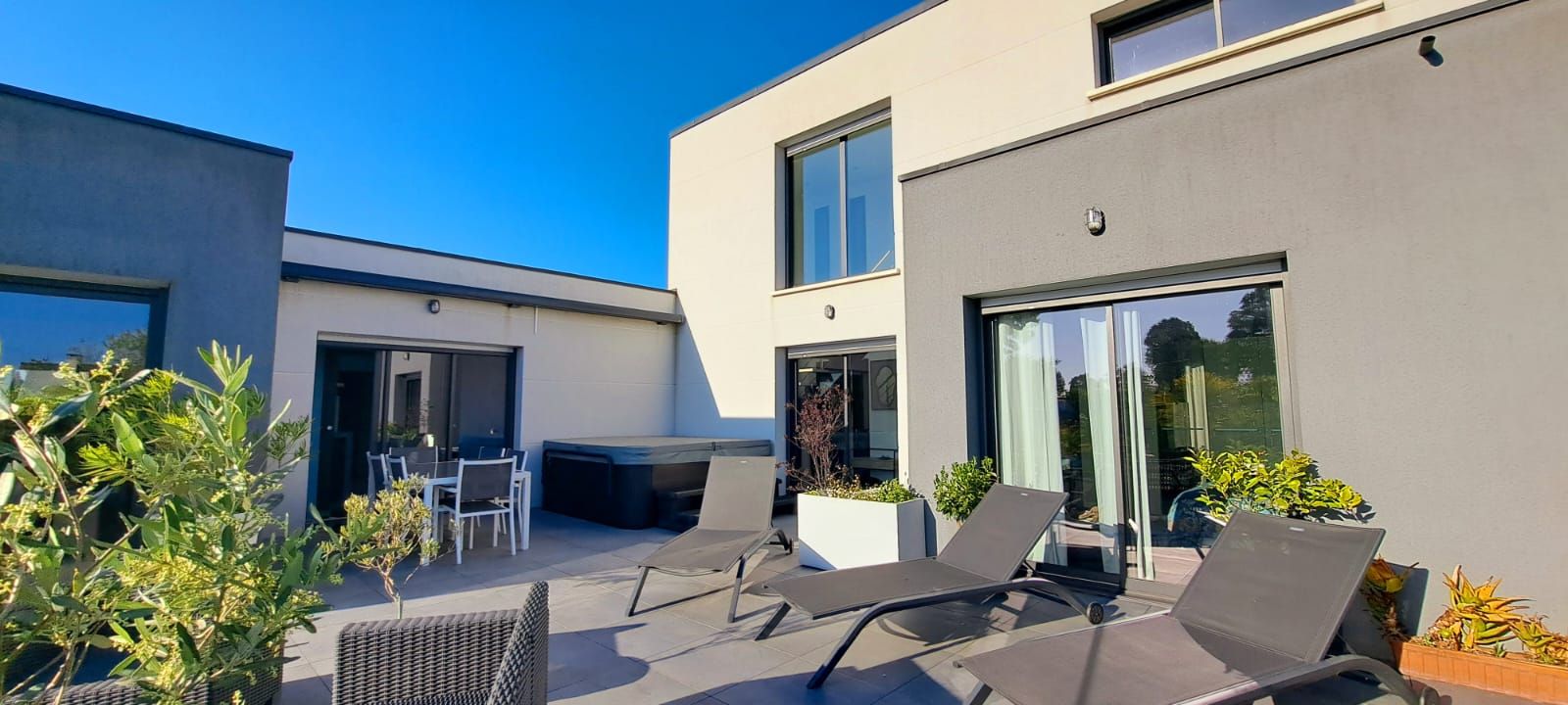 Chambre d'hôtes à 15 min du Mont Saint-Michel Chambre d'hôtes à 15 min du Mont Saint-Michel