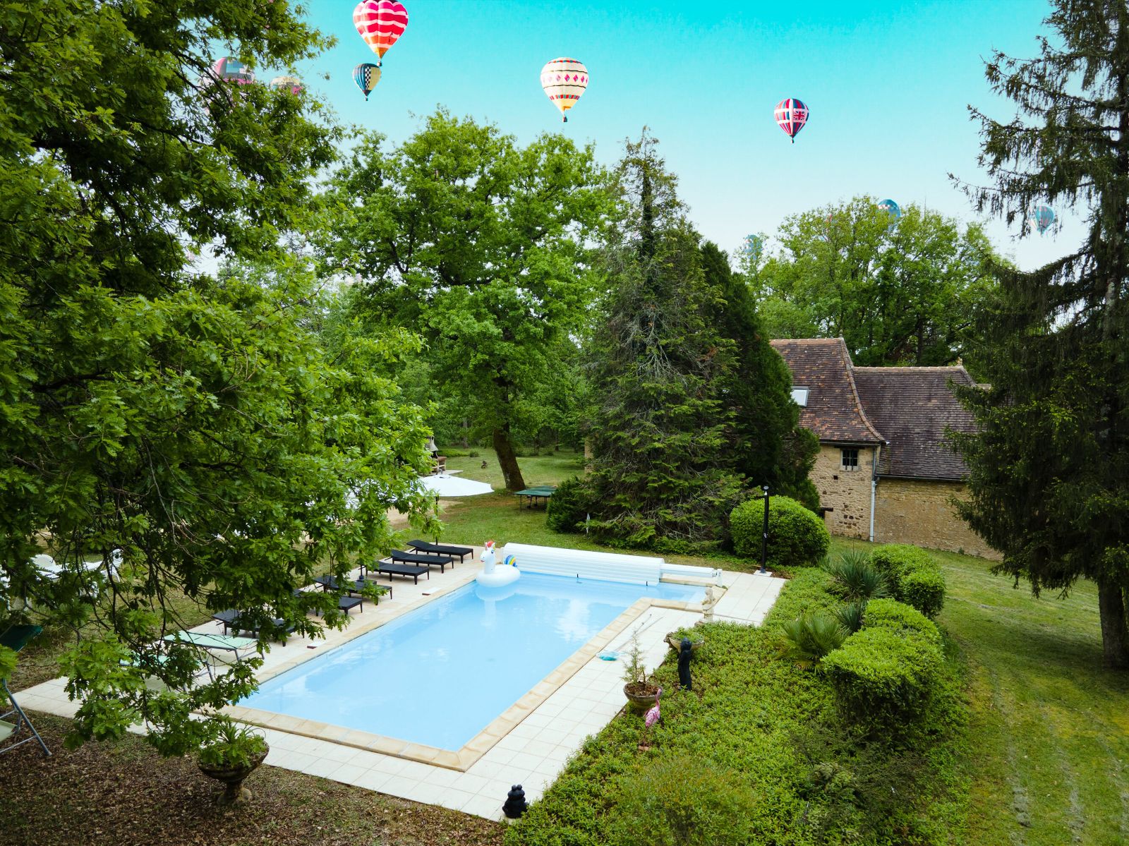 Les Termes 4/7 pers. Les Termes 4/7 pers.