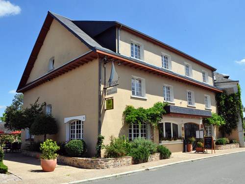 hotel restaurant l'ermitage saulges laval sable-sur-sarthe