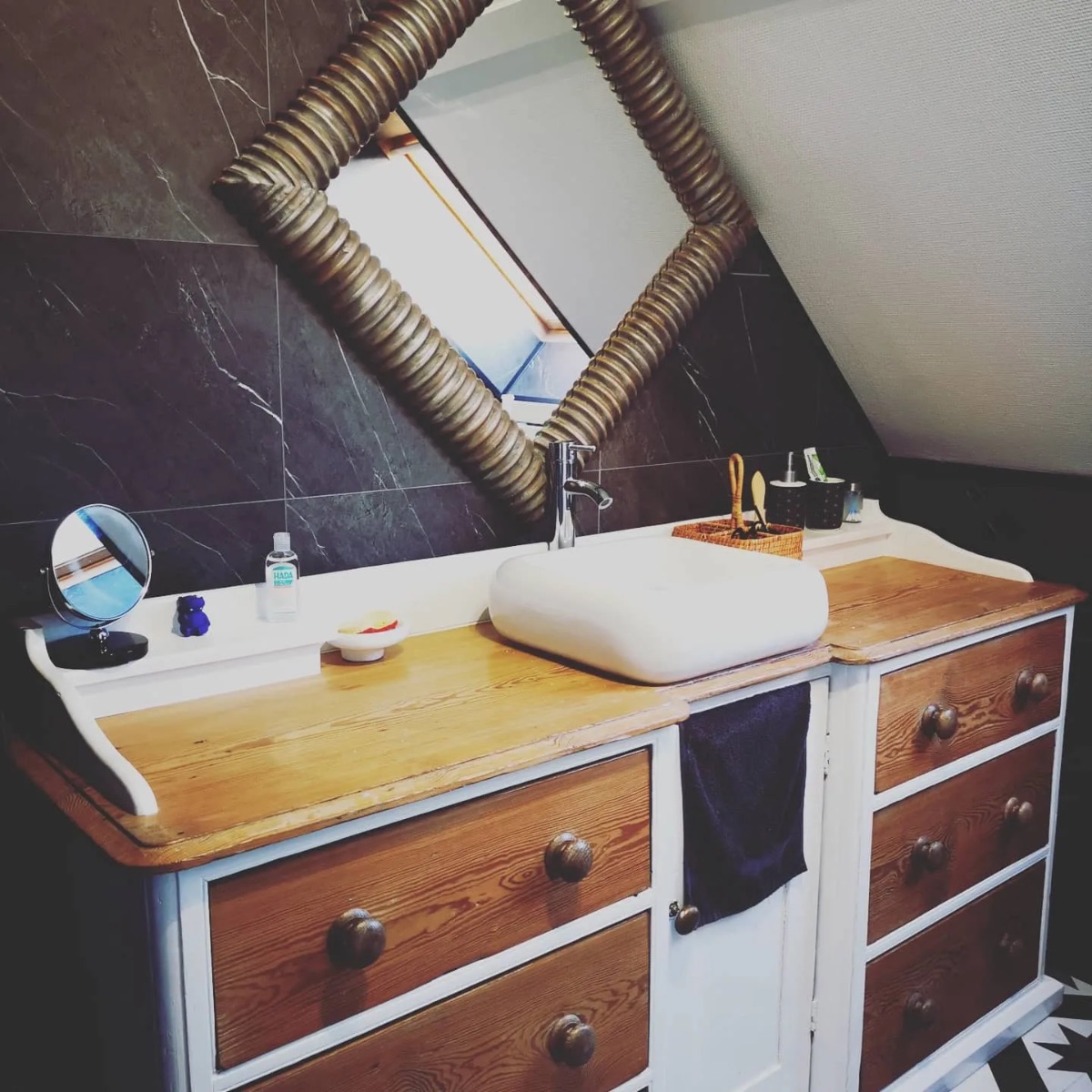 Salle d’eau à l’étage Salle d’eau à l’étage