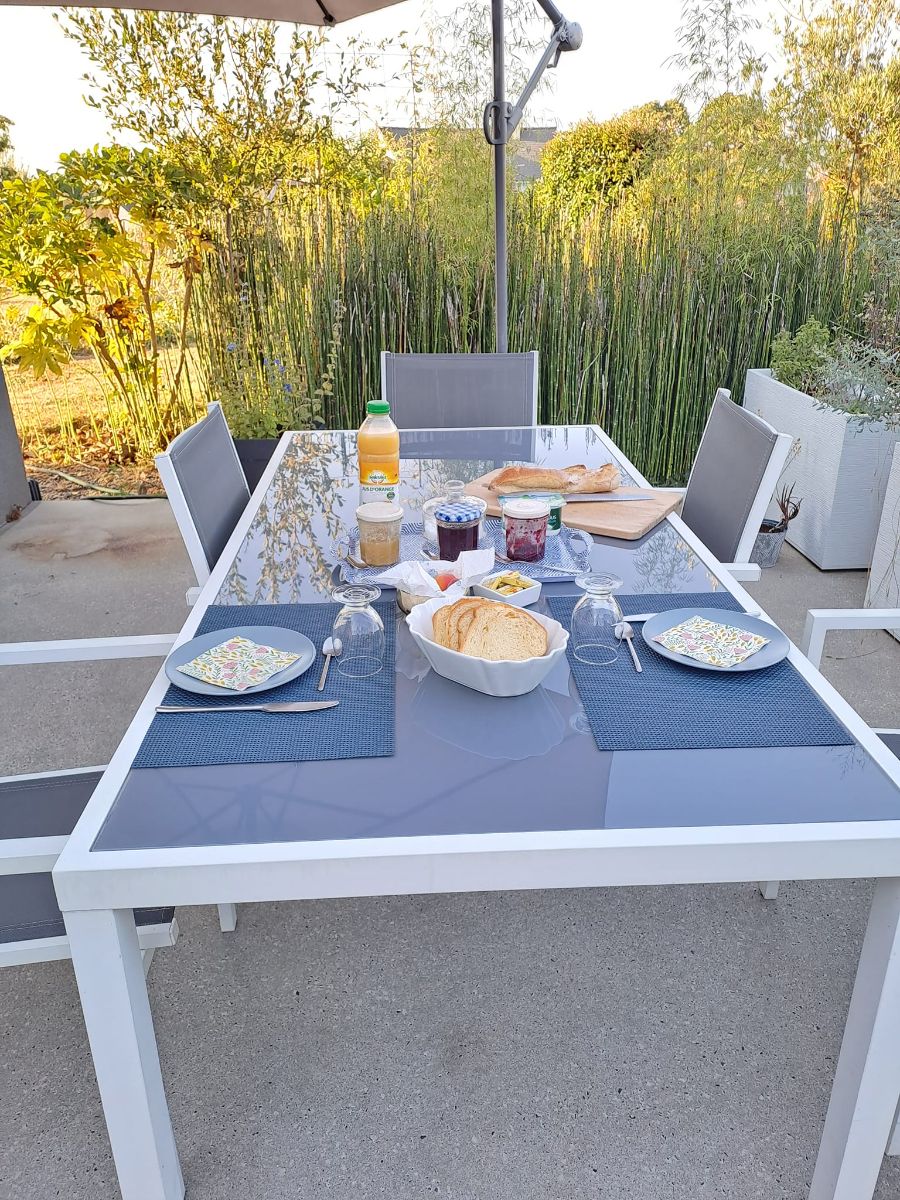 Petit-dejeuner Petit-dejeuner