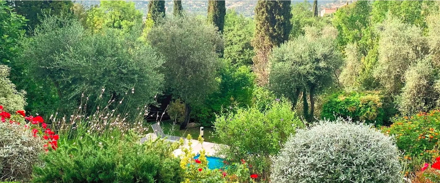 vue panoramique depuis les terrasses de la maison vue panoramique depuis les terrasses de la maison