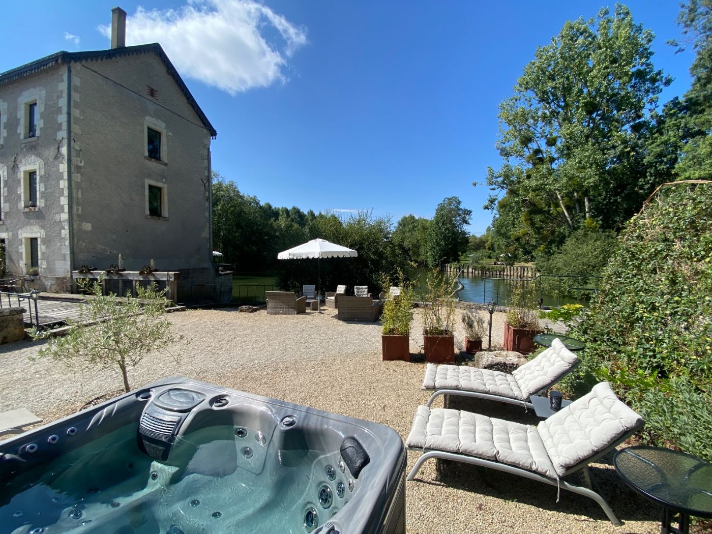 Le Moulin de la Chevrire - Jacuzzi