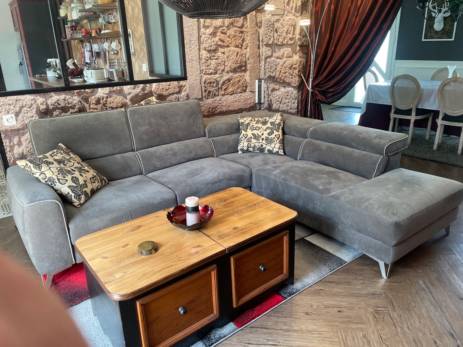 Salon intérieure partagé Salon intérieure partagé