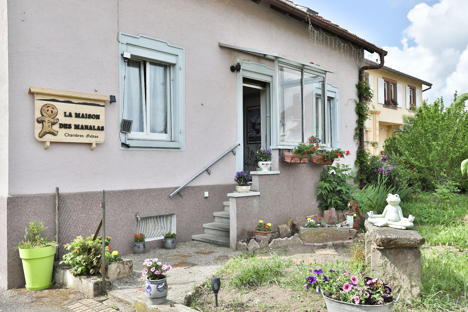 Extrieur avec jardin accessible