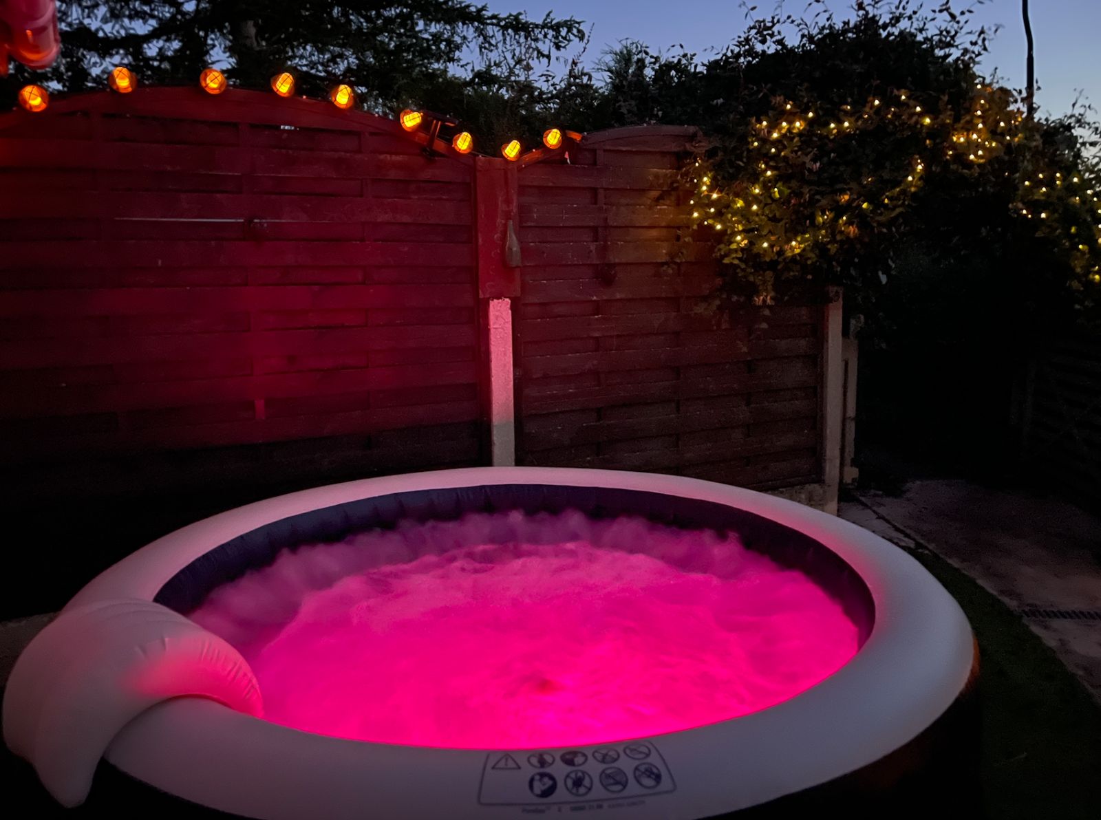 Jacuzzi accessible sur demande