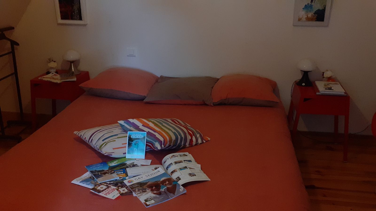 votre chambre, en orange votre chambre, en orange